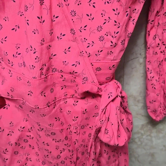 GAP | Wrap Around Blouse | 3/4 Sleeve | Pink | Size XS | NWT - Picture 5 of 7